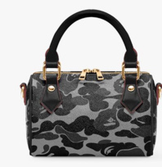 Handbags & Crossbodies print from LA'SHEI'S DollHouse