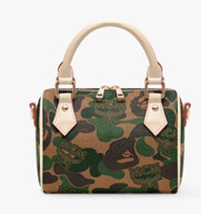 Handbags & Crossbodies print from LA'SHEI'S DollHouse