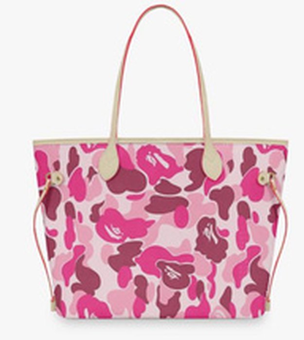 Tote Bags print from LA'SHEI'S DollHouse