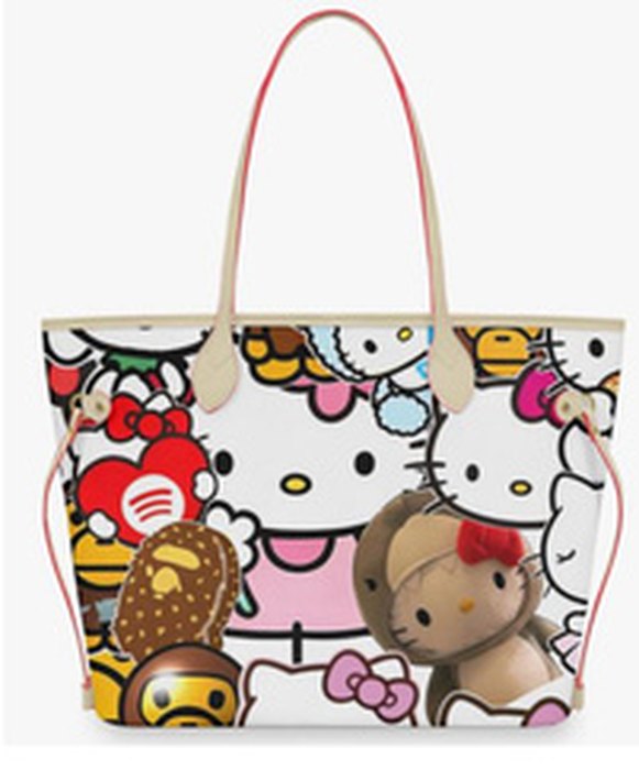 Tote Bags print from LA'SHEI'S DollHouse